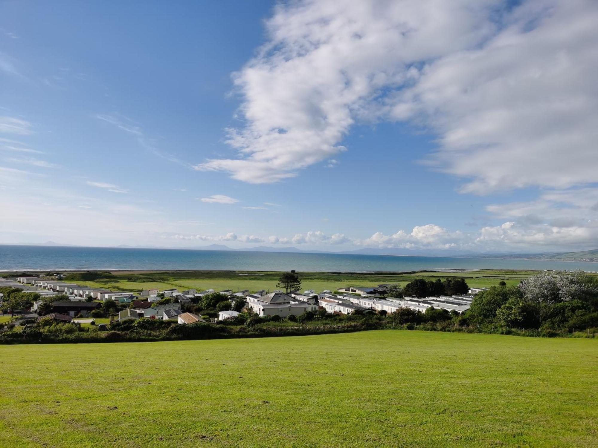 Snowdonia Sea And Mountains View Chalet